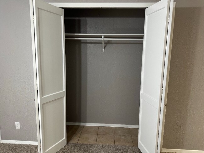 2114 E Marshall Ave unit 111, Longview, TX 75601 - photo 5