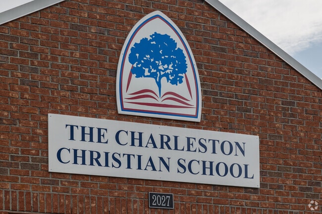 The Charleston Christian School located in West Ashley offers a Christian-based education.