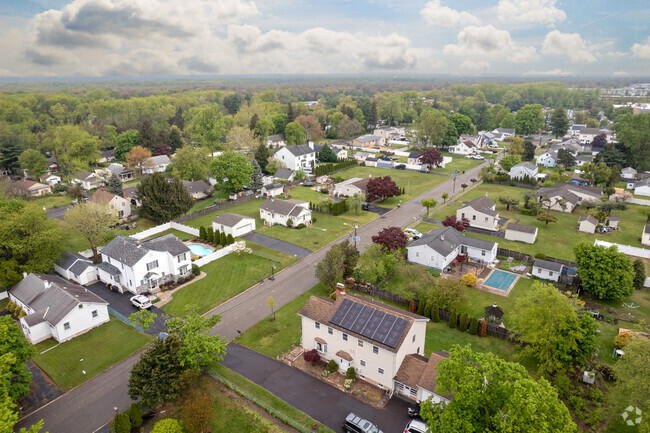 University Heights Aerial over Sloan Ave looking NW.