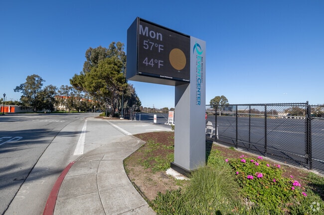 Mariners Isle caption TBD