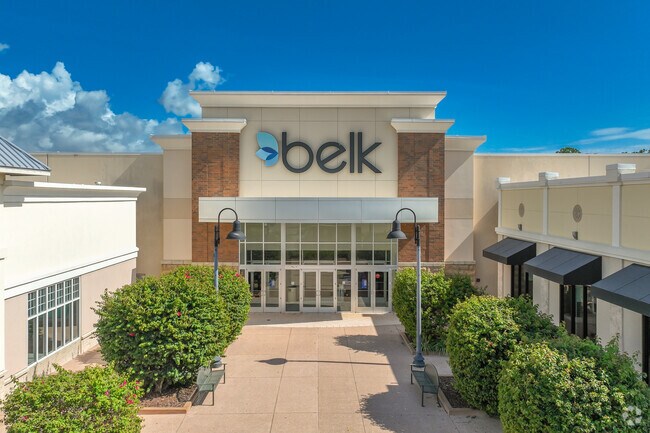 Willow Run residnets have plenty of shopping options at the Pavillion, including Belk.
