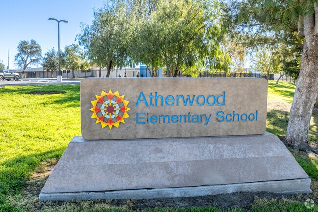 Atherwood Elementary School serves students in Central Simi Valley.