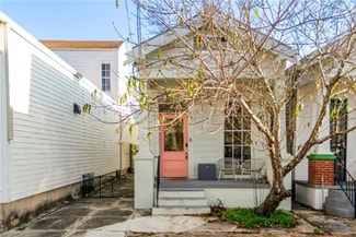 3122 Laurel St, New Orleans, LA 70115