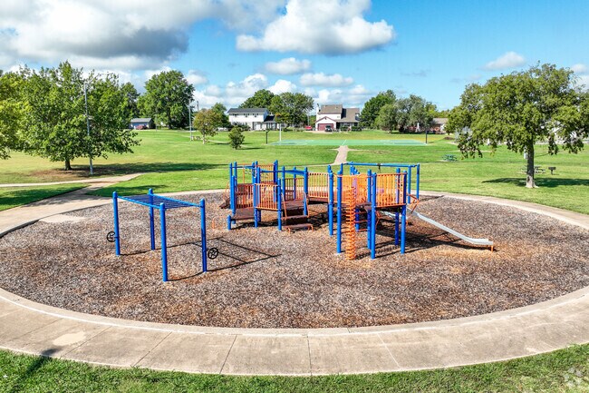 Chamberlain Park playground is centrally-located and walkable within Chamberlain neighborhood.
