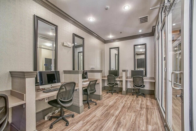 University Edge, Akron, OH 44304 - photo 4