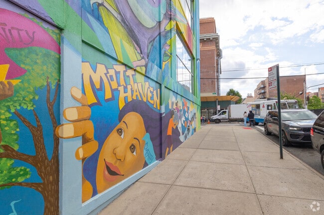 Mott Haven Academy Charter School promotes creativity.