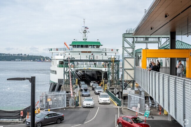 Denny Triangle offers easy access to the Seattle Ferry terminal, and connects to nearby islands.