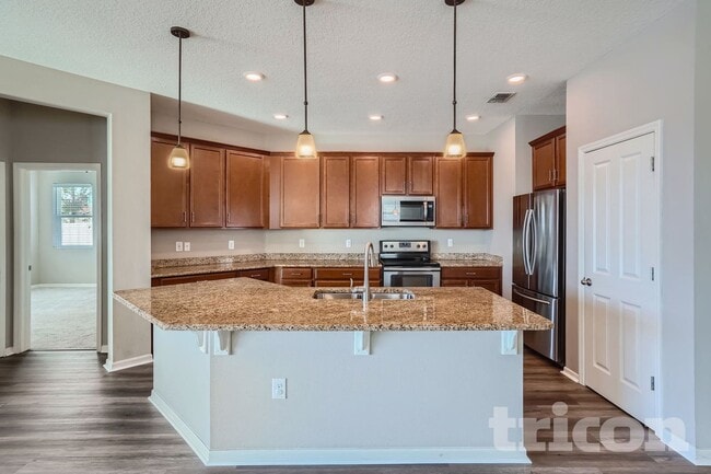 10514 Medford Lakes Dr, Riverview, FL 33578 - photo 4