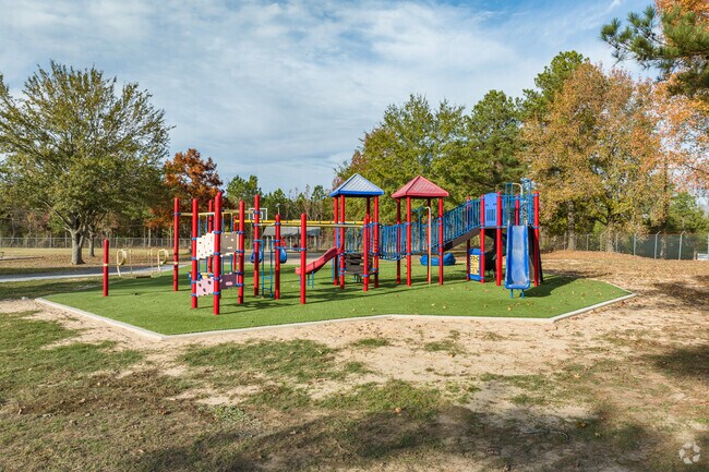 Sweet Home Community Park is a public park in Sweet Home.