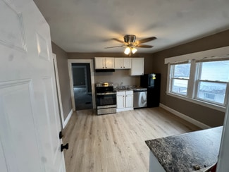 3876 W 18th St Unit 2, Cleveland, OH 44109