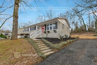 4829 Westridge Dr, Charlotte, NC 28208