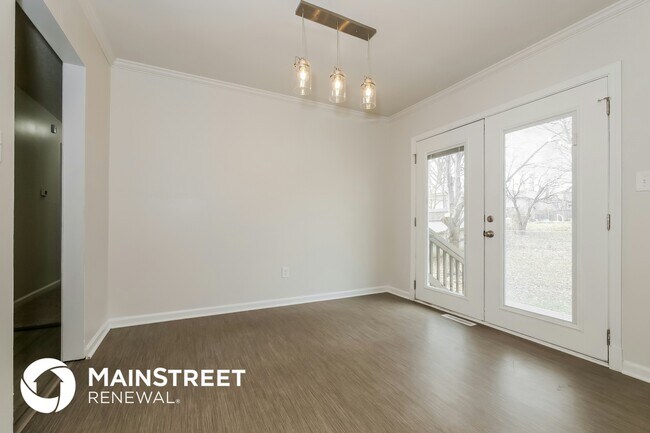 1404 N Aztec Ave, Independence, MO 64056 - photo 6