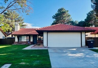 2730 E Ave K4, Lancaster, CA 93535