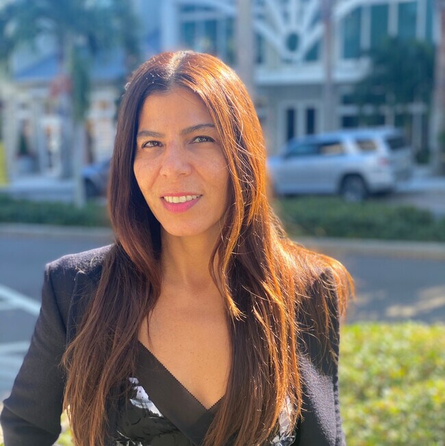Gisela Porcelli Real Estate Agent in Saint Petersburg, FL