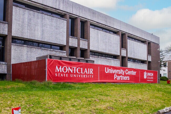 College level courses are available  to Clark students at the Union County Magnet School campus.