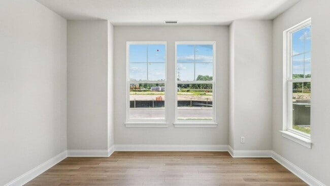 2028 Munro Ln, Chesapeake, VA 23322 - photo 5