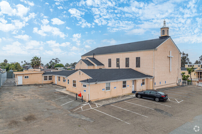 The campus of Mt Erie Christian Academy includes modern facilities for a comprehensive education