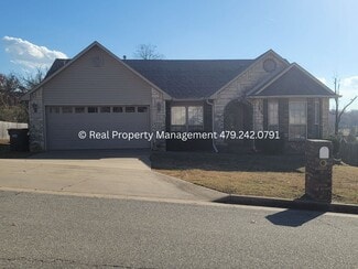 2231 Park Ave, Van Buren, AR 72956