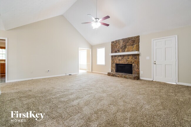 1930 Fernwood Dr, Lawrenceville, GA 30043 - photo 4