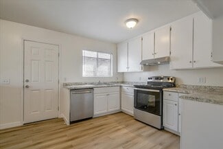9223 Langdon Ave, North Hills, CA 91343