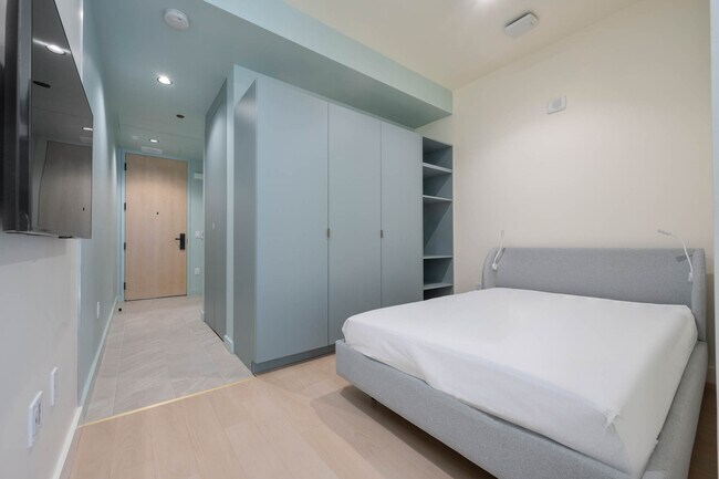 6401 Wilshire Blvd unit 1504, Los Angeles, CA 90048 - photo 3