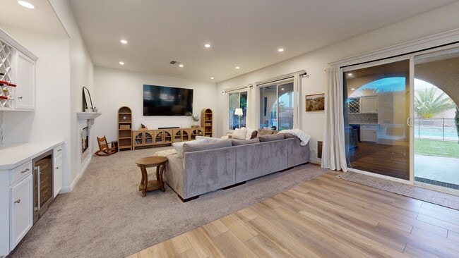 20267 Fuji Ct, Apple Valley, CA 92308 - photo 2