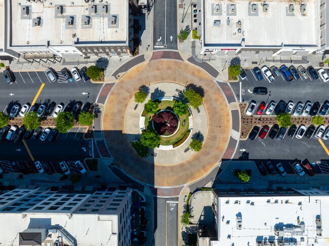 Dunwoody has great shopping and green spaces.