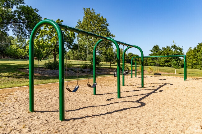 Families enjoy time at Taylor Park.