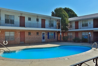 1201 Madeira Dr SE, Albuquerque, NM 87108