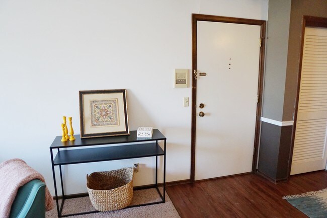 Lamplighter Apartments, Madison, WI 53711 - photo 6