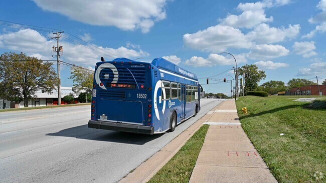 Chateaux-Versailles residents can use Pace bus for local travel around the area.