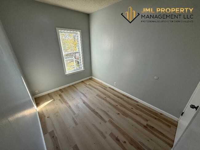 86 Kilburn St unit 2N, Fall River, MA 02724 - photo 4