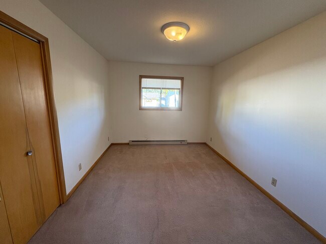 600 Marshall Ave, Mattoon, IL 61938 - photo 5