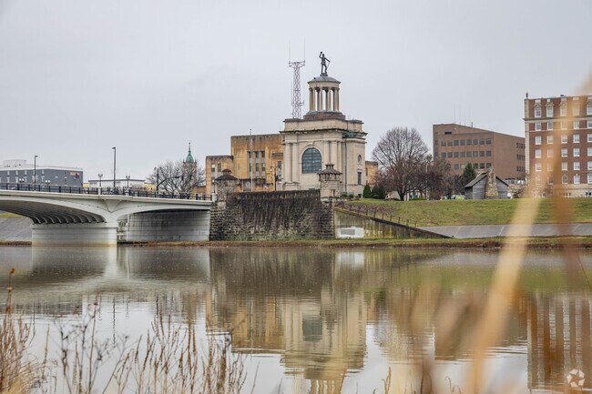 The Great Miami River runs through Hamilton bordering its historic district.