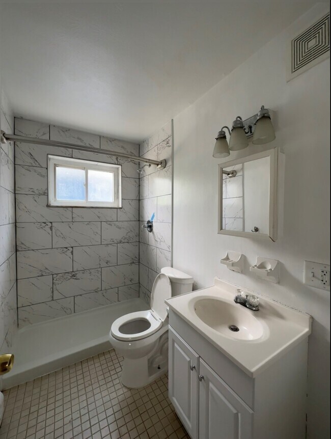 1750-1760 Cleneay Ave, Cincinnati, OH 45212 - photo 6