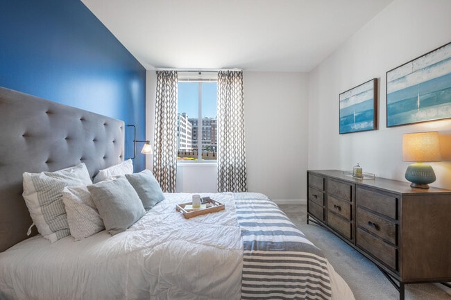 Flats on D, Boston, MA 02210 - photo 6