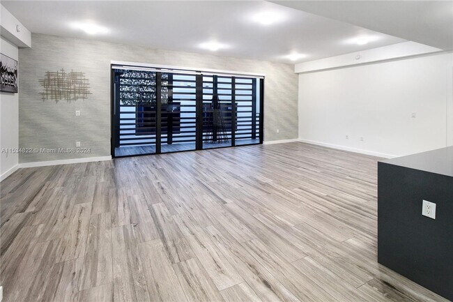 2955 Bird Ave unit PH B, Miami, FL 33133 - photo 6