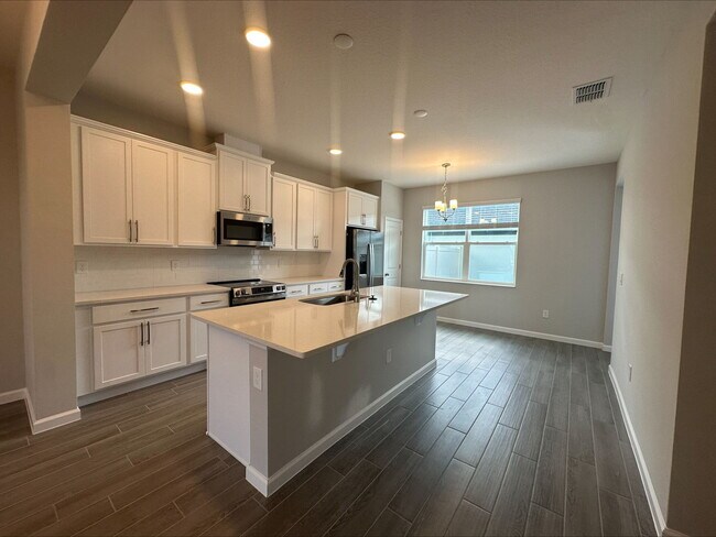 1404 Lumpini St, Saint Cloud, FL 34771 - photo 7