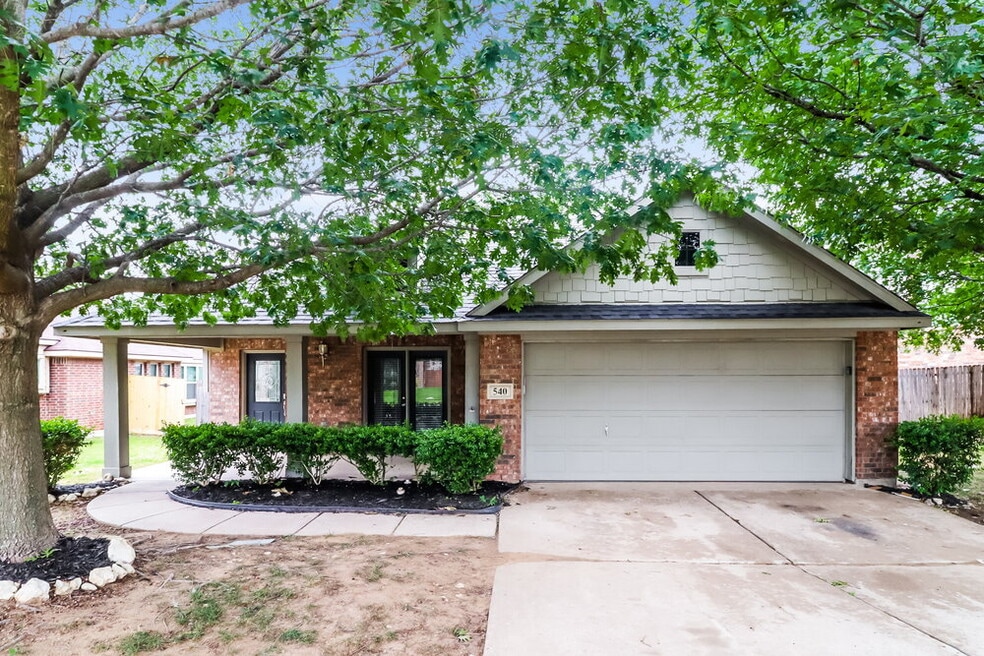 540 Kerry St, Crowley, TX 76036 - photo 1