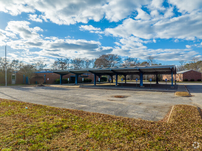 Machen Elementary School