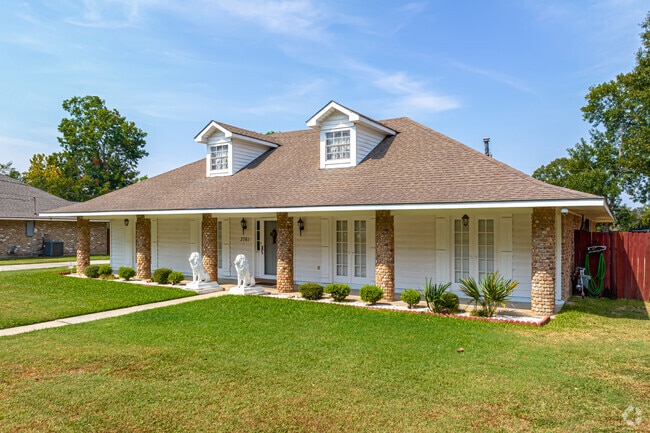 Acadian-style homes with dormer windows are available in Park Forest LA North.