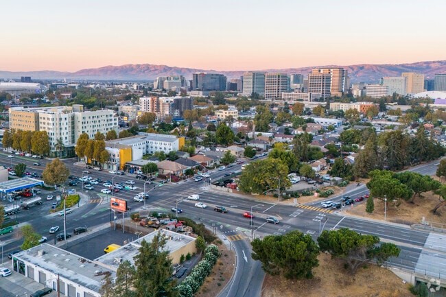 Saint Leo’s is a welcoming community near downtown San Jose.
