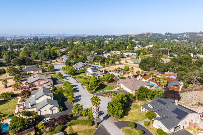 Penngrove homes are mostly mid-sized ranches with larger lots.