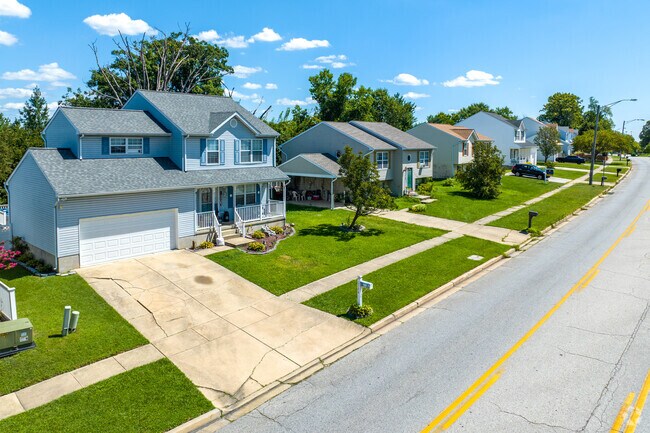 The median single-family home price in Lansdowne, MD is about $325,000.