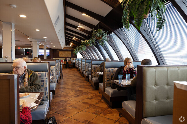 The Gateway Diner is a family owned diner since 1971 serving the area of Roessleville and beyond on Central Ave.