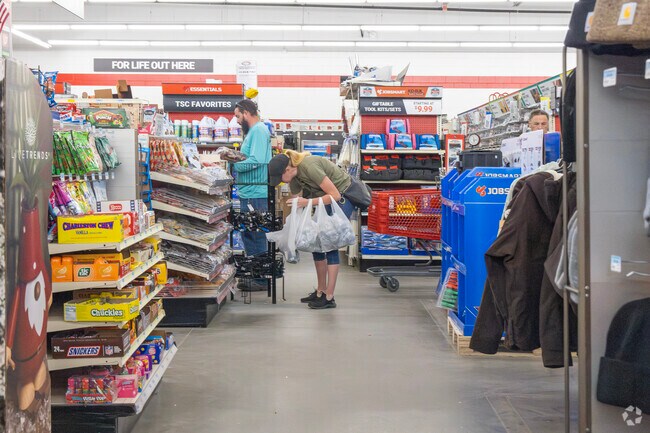 With a limited selection of stores in Cedar Grove, those that are there are quite popular.