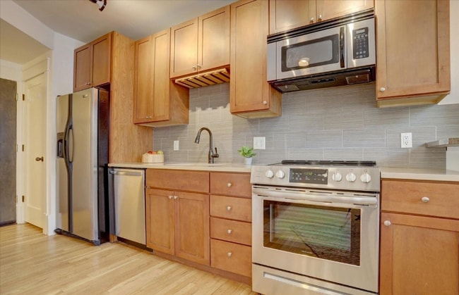 740 Sherman St unit 203, Denver, CO 80203 - photo 4