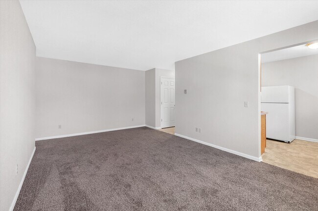 Grandview Manor Apartments, Grand Ledge, MI 48837 - photo 6