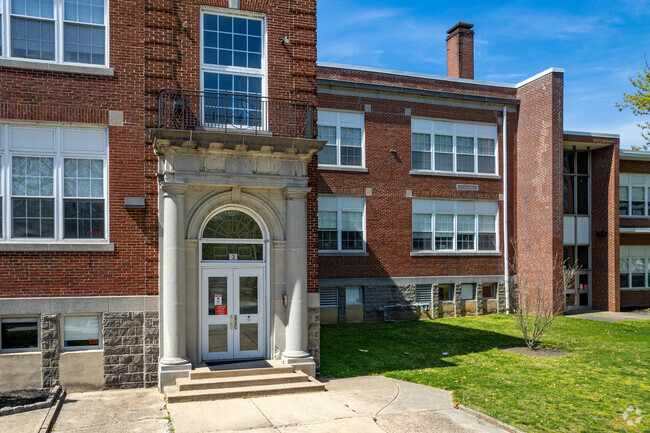 Palmyra High School is a public school in Palmyra, NJ.