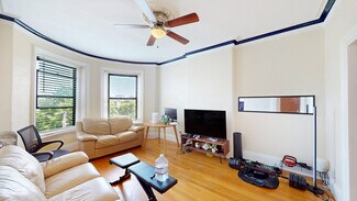 88 Hammond St Unit 4M, Boston, MA 02120